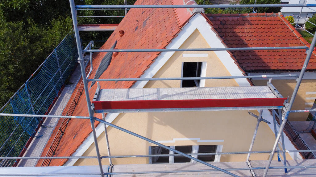 افضل شركة عوازل في الاحساء ( اسطح – مائي -حراري)