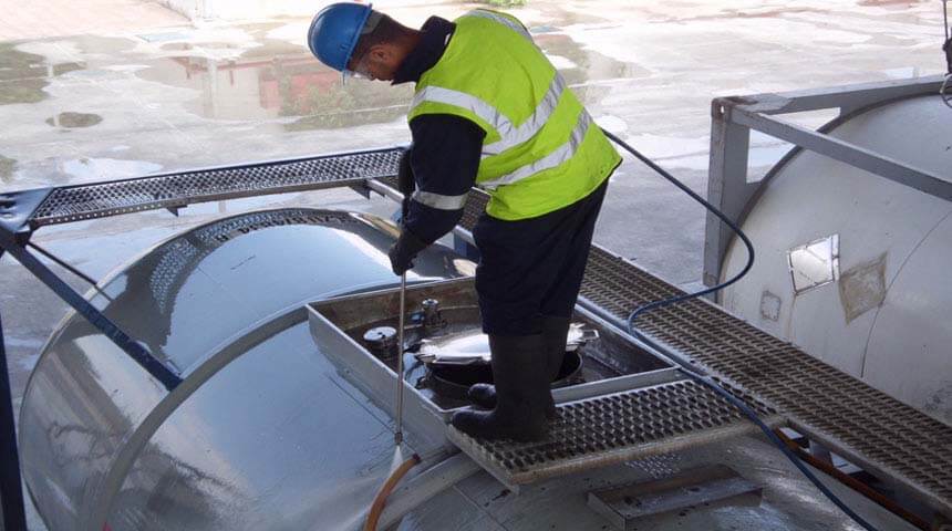 شركة تنظيف خزانات بالخرج