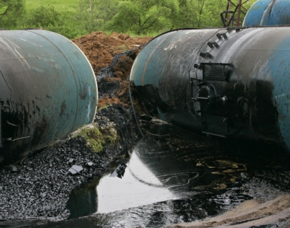 معالجة تسريب الخزانات