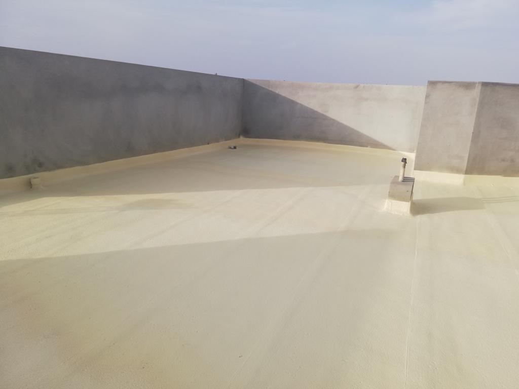 بولي يوريثان عزل مائي